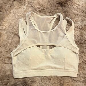 White star designed Sports Bra w/ mesh detail, S, EUC ⭐️